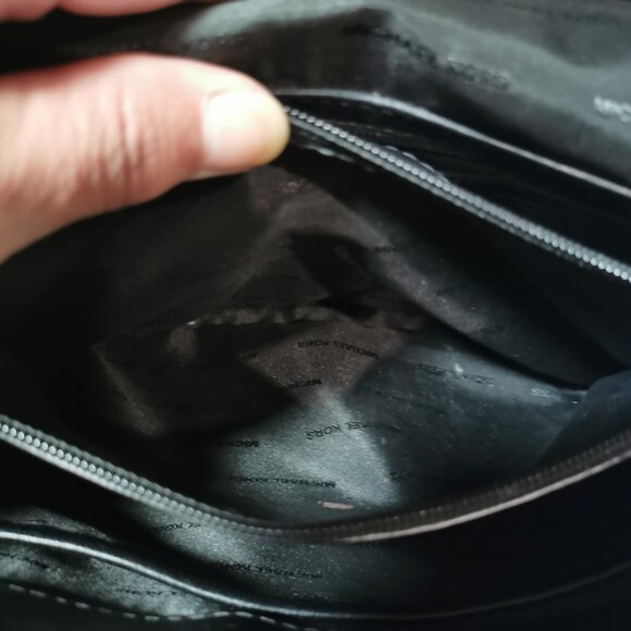 Black/Silver Sloan Quilted & Grommeted Lamb Organizer Crossbody #248 - Picture 9 of 16